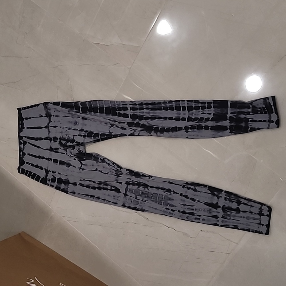 Lululemon
